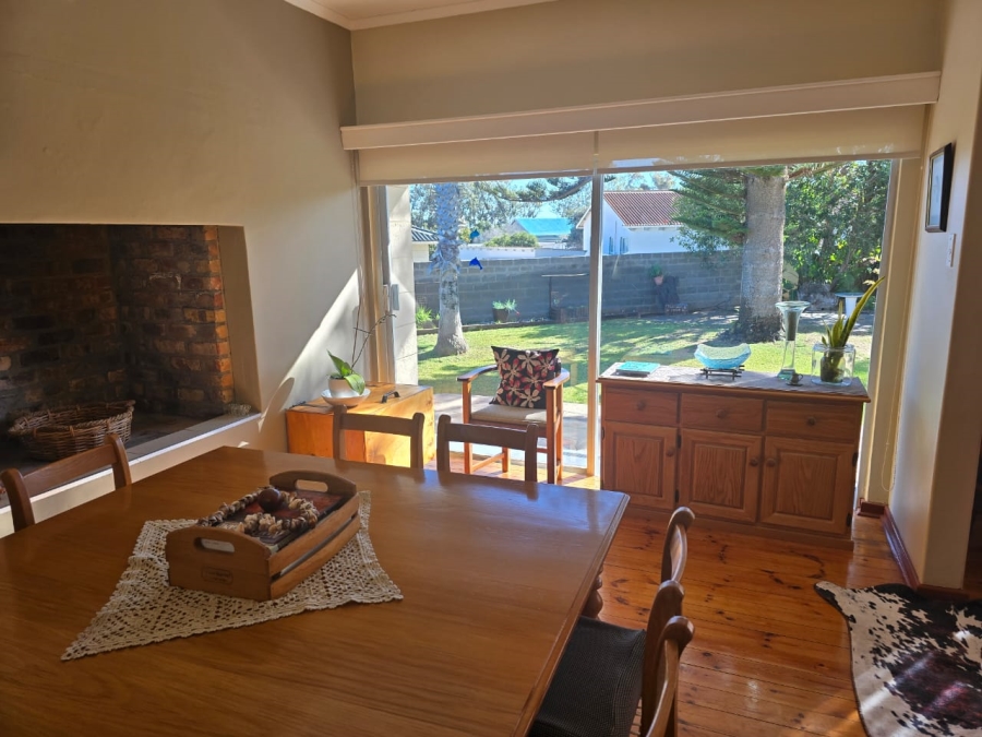 4 Bedroom Property for Sale in Kleinsee Northern Cape